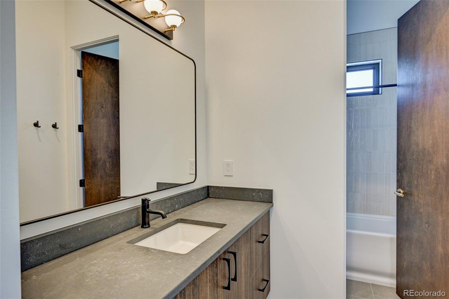 Furnished interior view inside a new home in , Buena Vista (Image 9).