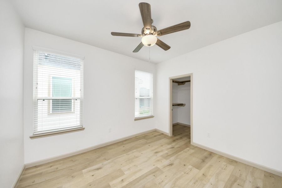 Image 37 of a home in .