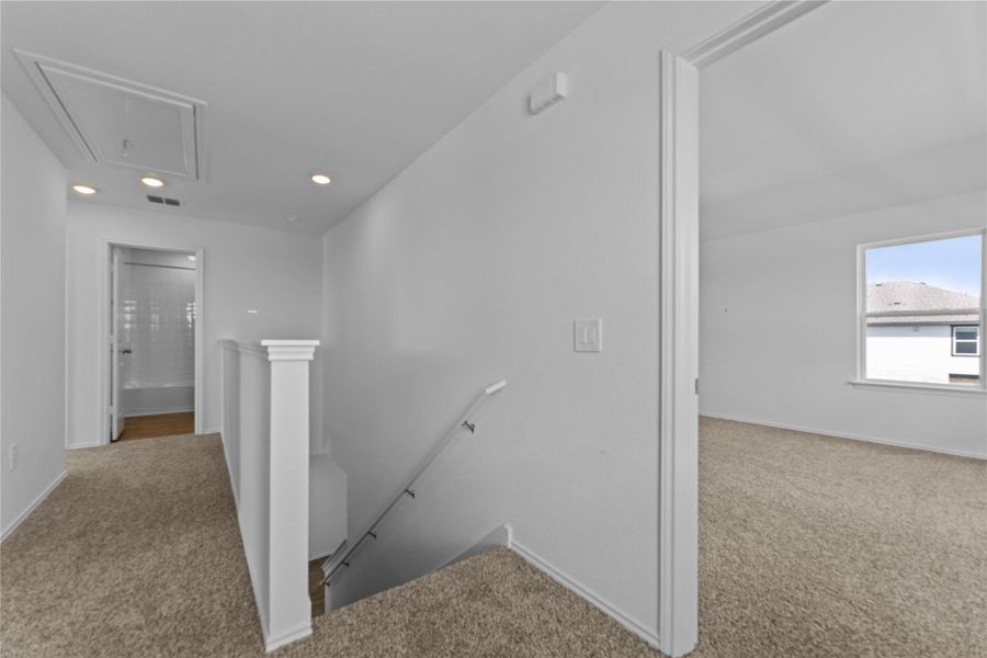Spacious, unfurnished interior of a new home in Palomino, Manor (Image 26).