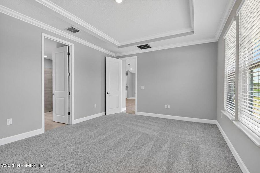 Spacious, unfurnished interior of a new home in Colbert Landings, Palm Coast (Image 15).