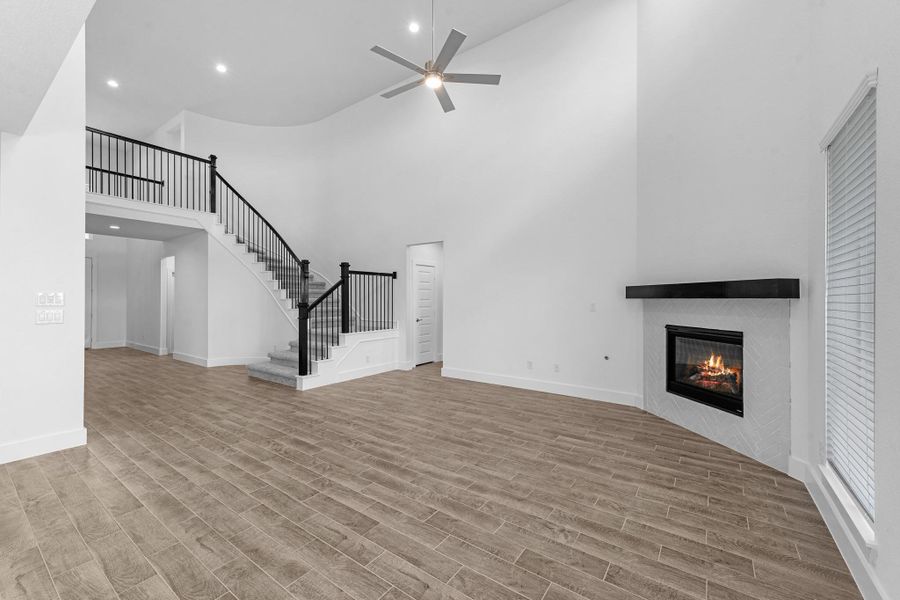 Spacious, unfurnished interior of a new home in Beacon Hill, Waller (Image 17).