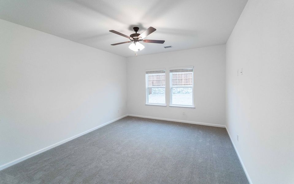 Spacious, unfurnished interior of a new home in Pebblebrook, Sherman (Image 12).