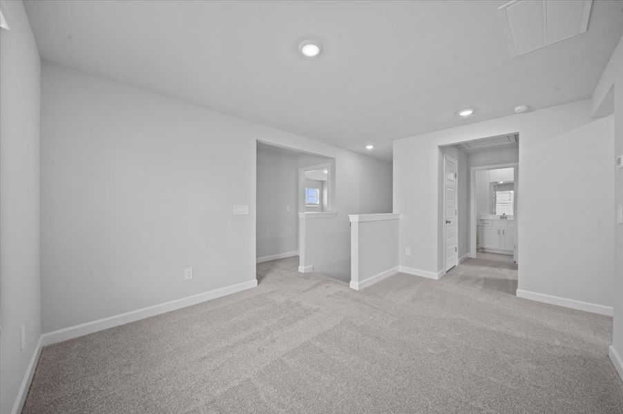 Spacious, unfurnished interior of a new home in Cedar Shoals – Heritage Collection, Piedmont (Image 19).