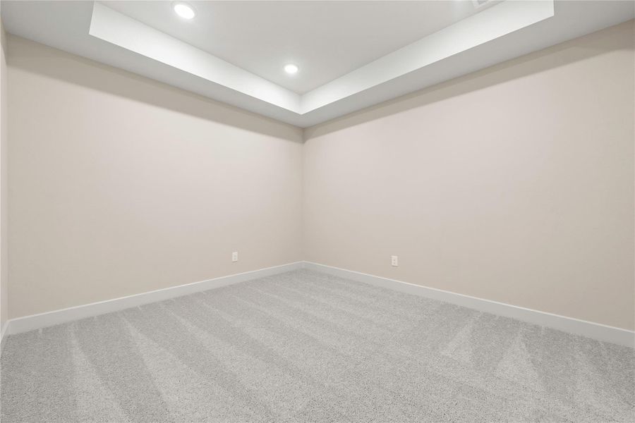 Representative image. Features, selections and colors may vary.