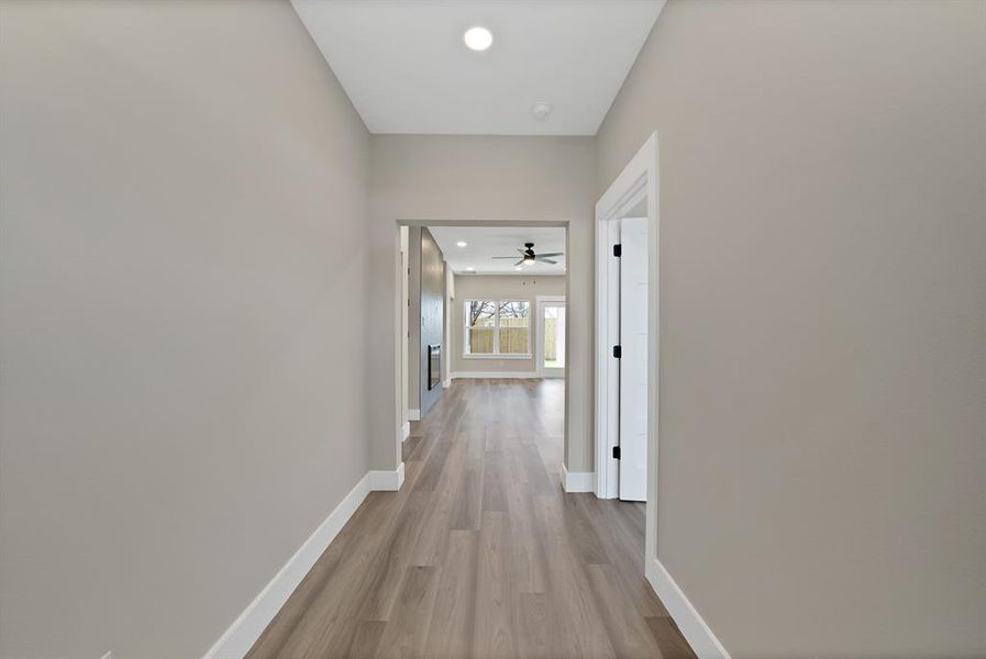 Spacious, unfurnished interior of a new home in , The Colony (Image 19).