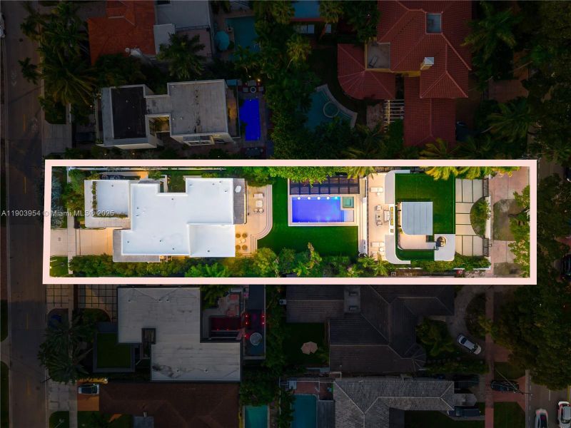 Front exterior of a new home in , Miami Beach, FL, highlighting curb appeal (Image 24).