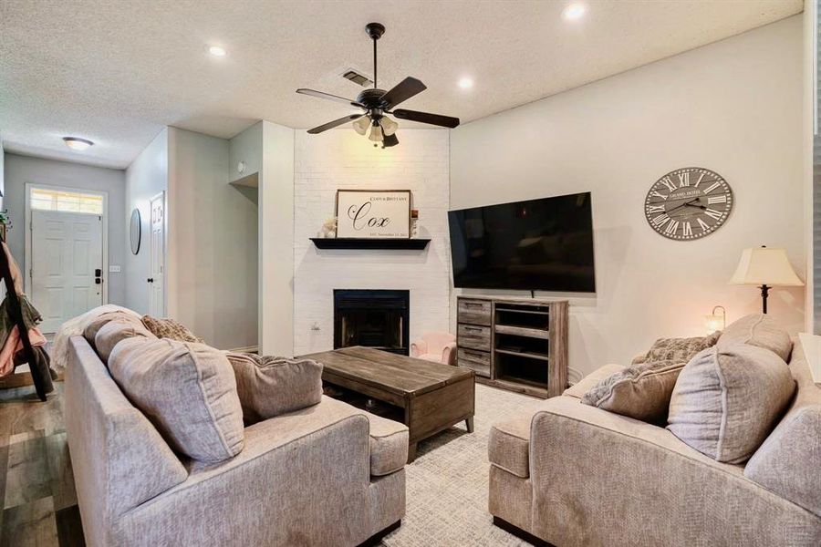 Furnished interior view inside a new home in , Reno (Image 10).