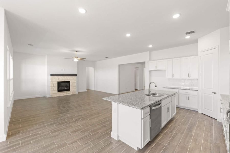 Furnished interior in a model home at Myrtle Creek in Waxahachie (Image 6). Furnished interior in a model home at Myrtle Creek in Waxahachie (Image 6).