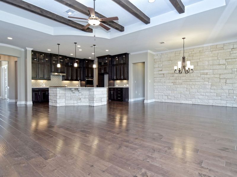 Representative unfurnished interior of a home built from the San Simeon I by Giddens Homes in Clearwater Ranch, Liberty Hill (Image 457).