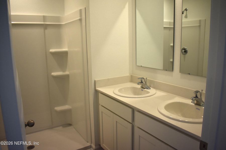 Image 34 of a home in Irongate Villas.