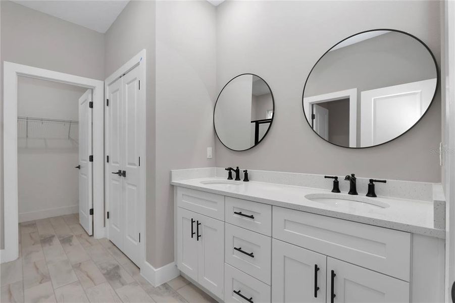 MODEL PICS MAY NOT BE ACTUAL PHOTOS.