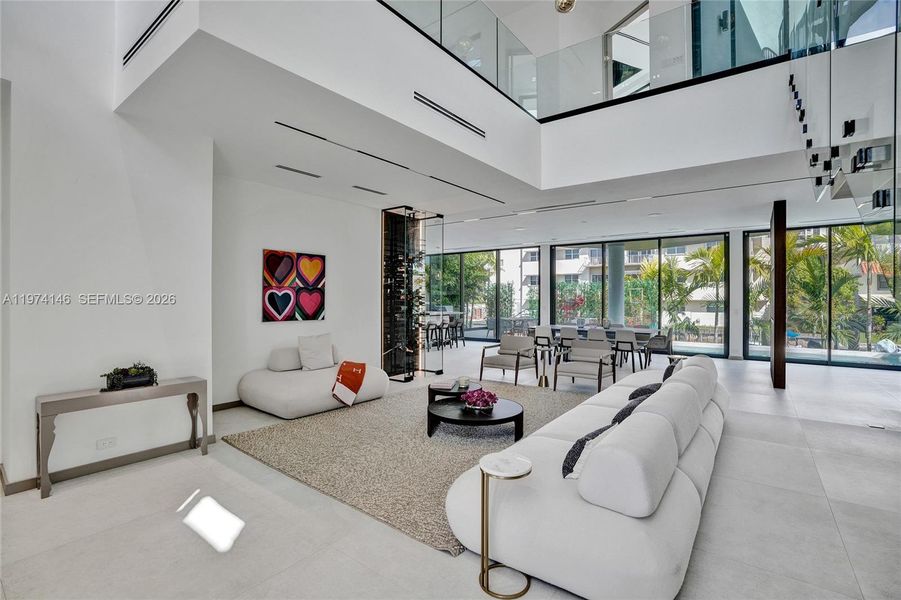 Community amenities in , Miami Shores (Image 63).