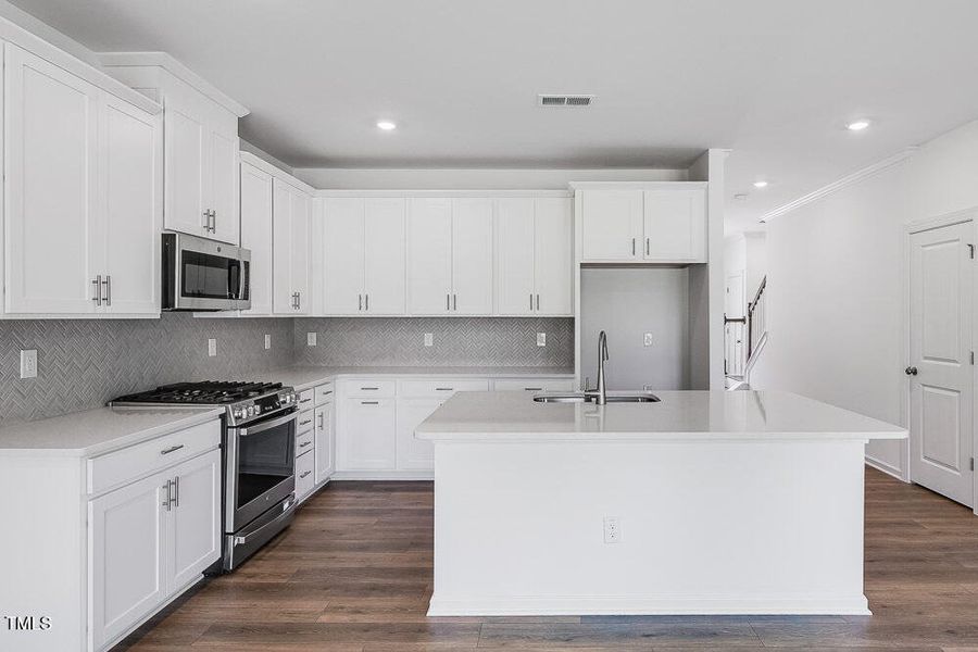 forestville-magnolia-lot-129-kitchen