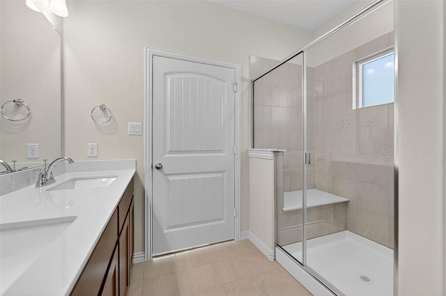 Furnished interior view inside a new home in Liberty Pointe, Gainesville (Image 7). Furnished interior view inside a new home in Liberty Pointe, Gainesville (Image 7).