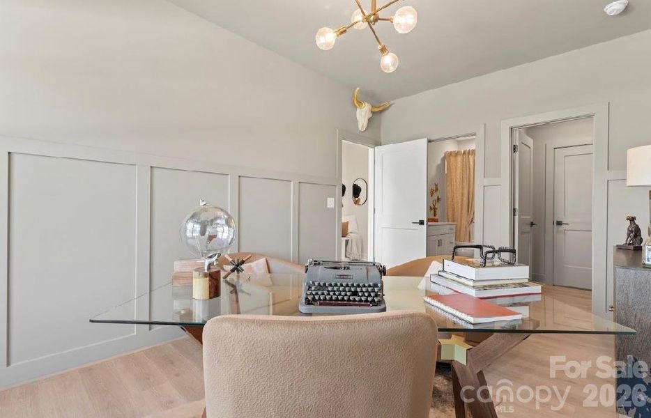 First floor bedroom - flex space