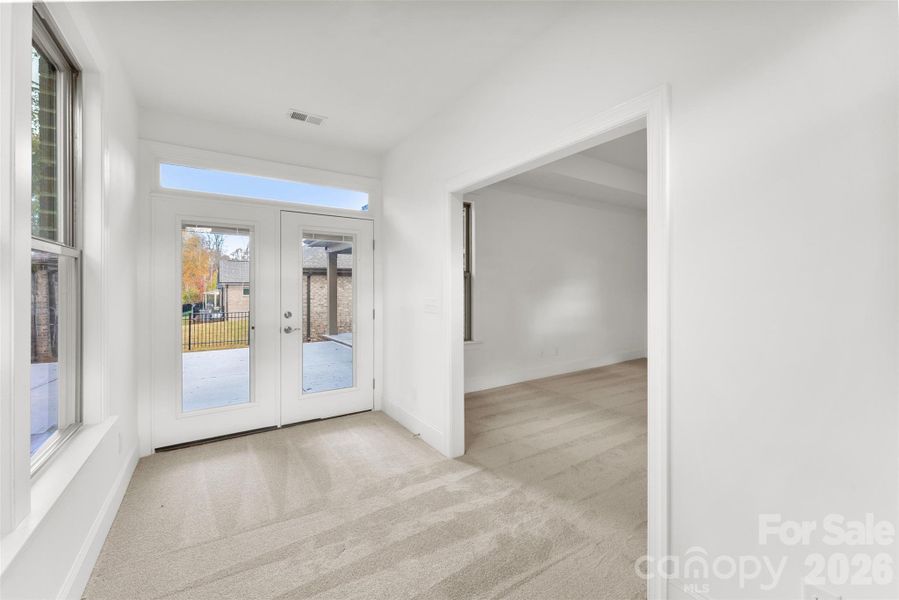 Spacious, unfurnished interior of a new home in The Courtyards on New Hope, Gastonia (Image 14). Spacious, unfurnished interior of a new home in The Courtyards on New Hope, Gastonia (Image 14).