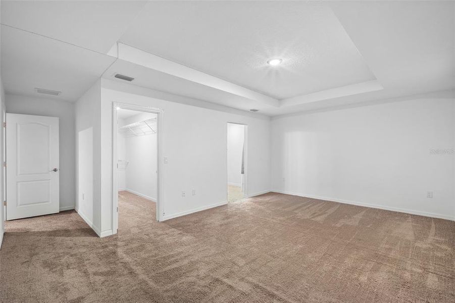 Spacious, unfurnished interior of a new home in Avalon Woods, Newberry (Image 23). Spacious, unfurnished interior of a new home in Avalon Woods, Newberry (Image 23).