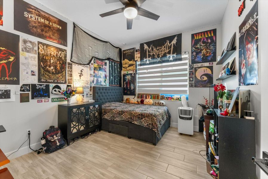 Furnished interior view inside a new home in , Westlake (Image 18).