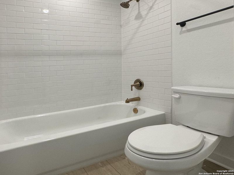 Furnished interior view inside a new home in Enclave at Hennersby Hollow 50's, San Antonio (Image 11).