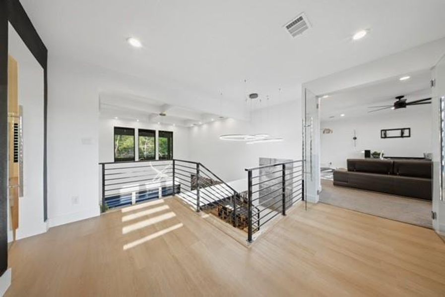 Image 29 of a home in .