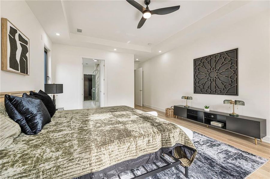 Furnished interior view inside a new home in , Suwanee (Image 38).