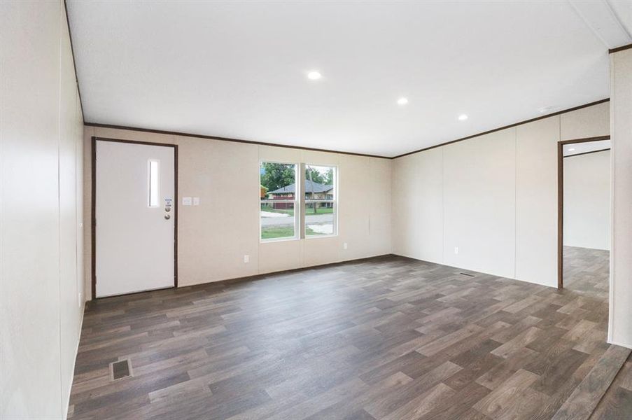 Spacious, unfurnished interior of a new home in , Coleman (Image 8).
