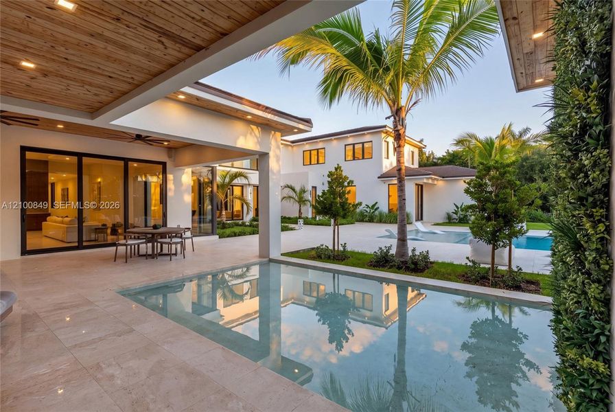 Exterior details and patio area of a home in , Palmetto Bay (Image 27).