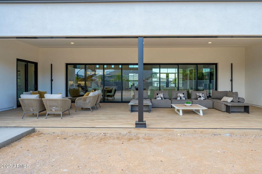 70-web-or-mls-RunawayBay-64