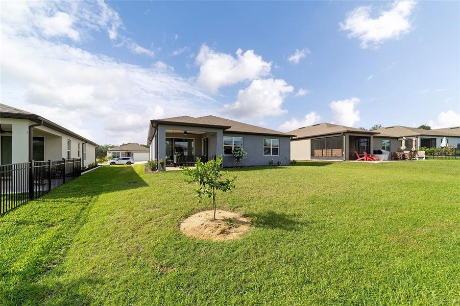 Exterior details and patio area of a home in Del Webb Stone Creek, Ocala (Image 21).