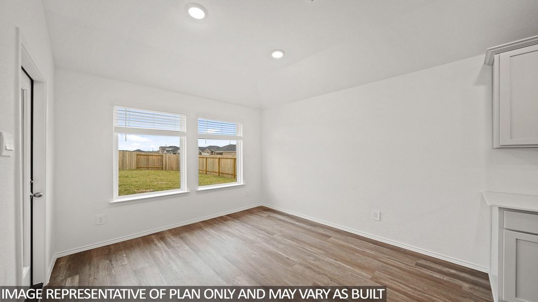 Spacious, unfurnished interior of a new home in Porters Mill, New Caney (Image 11).