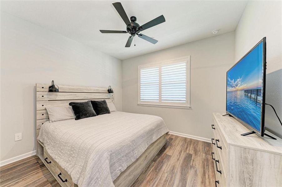 Furnished interior view inside a new home in , Venice (Image 35).