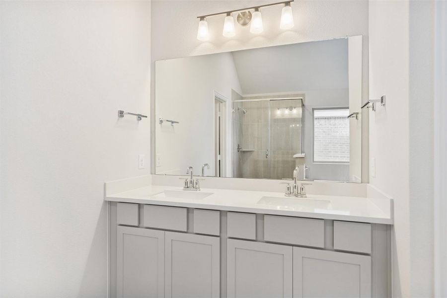 Image 33 of a home in Sunterra. Image 33 of a home in Sunterra.