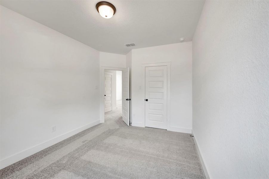 Spacious, unfurnished interior of a new home in ARTAVIA 50' Homesites, Conroe (Image 25).