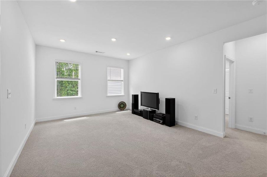 Spacious, unfurnished interior of a new home in Bailey Fence, Dacula (Image 26). Spacious, unfurnished interior of a new home in Bailey Fence, Dacula (Image 26).