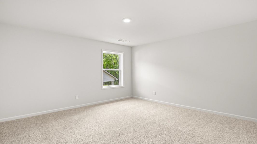 Representative unfurnished interior of a home built from the GRAYSON by D.R. Horton in Butner Estates, South Fulton (Image 39).