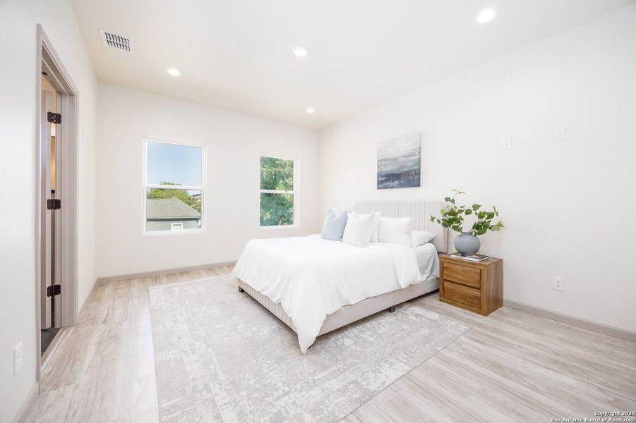 Furnished interior view inside a new home in , San Antonio (Image 22). Furnished interior view inside a new home in , San Antonio (Image 22).