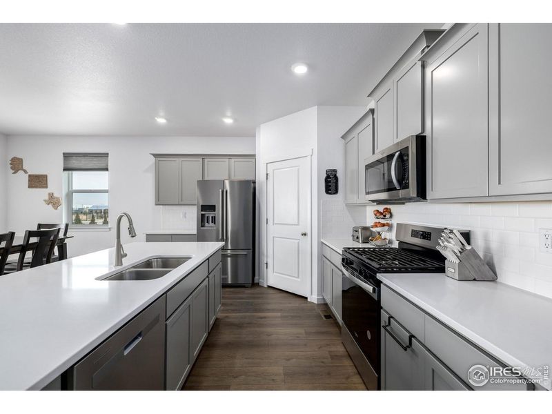 Furnished interior view inside a new home in Fossil Creek Ranch, Windsor (Image 20). Furnished interior view inside a new home in Fossil Creek Ranch, Windsor (Image 20).