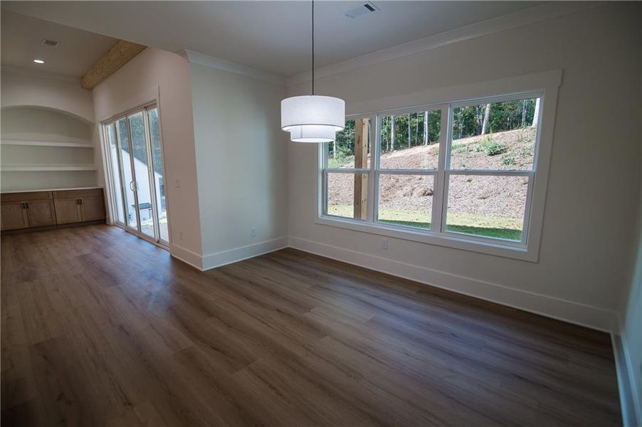Spacious, unfurnished interior of a new home in , Clermont (Image 34).