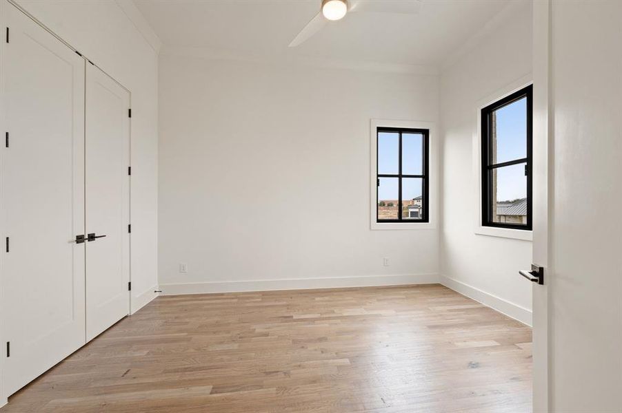 Spacious, unfurnished interior of a new home in , Prosper (Image 37).