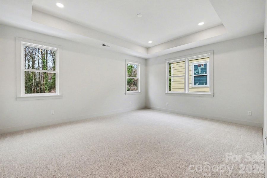 Spacious, unfurnished interior of a new home in , Charlotte (Image 26).