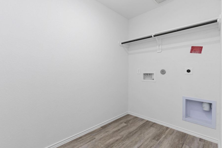 Spacious, unfurnished interior of a new home in Emberly, Beasley (Image 12).