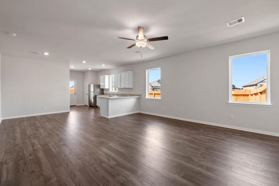 Spacious, unfurnished interior of a new home in Vacek Country Meadows, Richmond (Image 14).