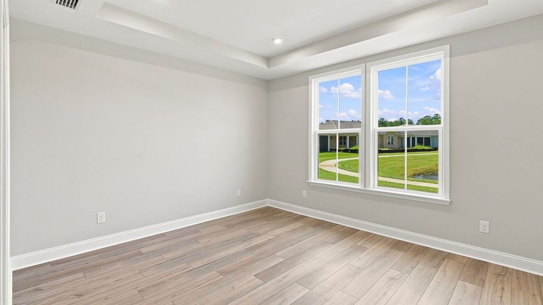 Spacious, unfurnished interior of a new home in Sun City Hilton Head, Bluffton (Image 32).