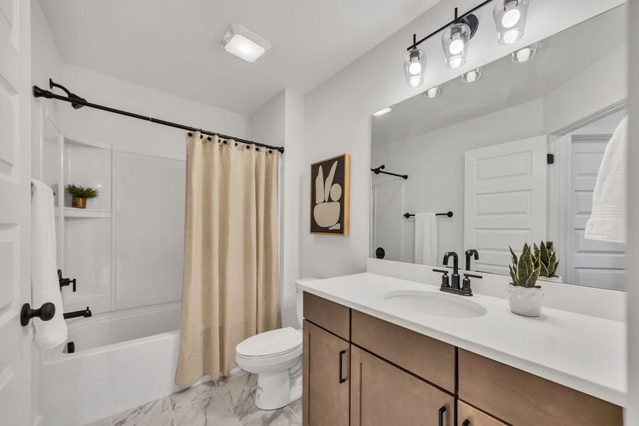 Representative furnished interior of a home built from the Fontaine by Parkside Builders in The Parks of Mill Town, Chattanooga (Image 29).