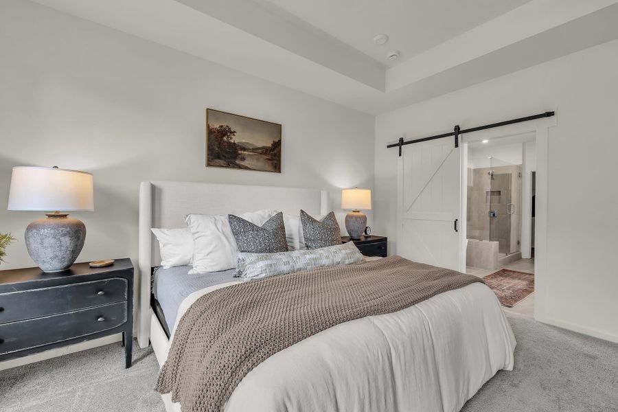 Furnished interior view inside a new home in Social Circle, Chattanooga (Image 11).