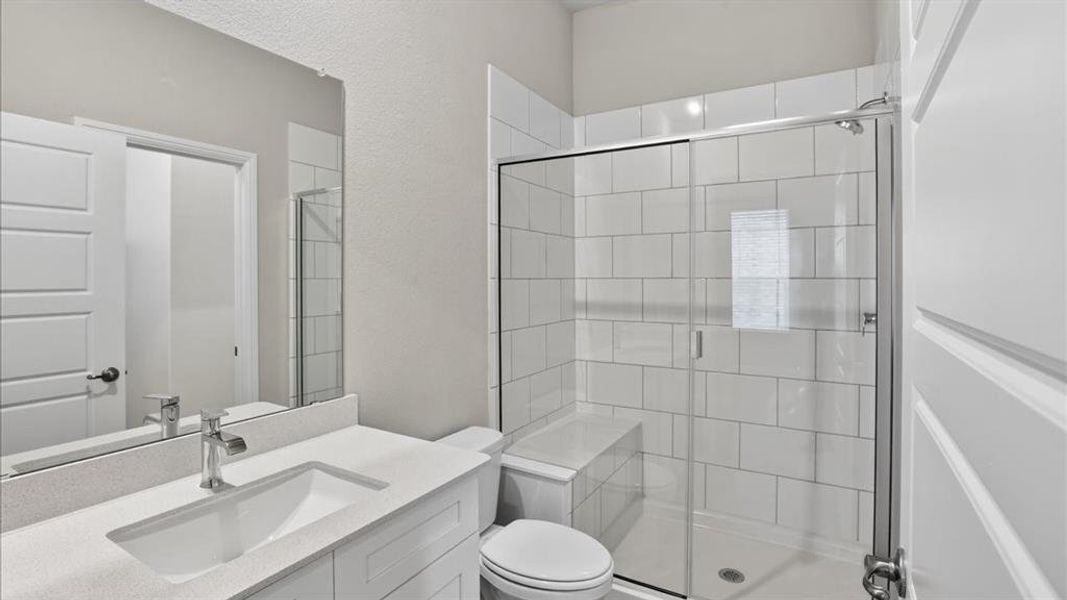 Furnished interior view inside a new home in , Grand Prairie (Image 6).