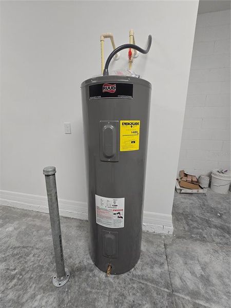 Close-up of interior finishes inside a home in , Homosassa (Image 59).