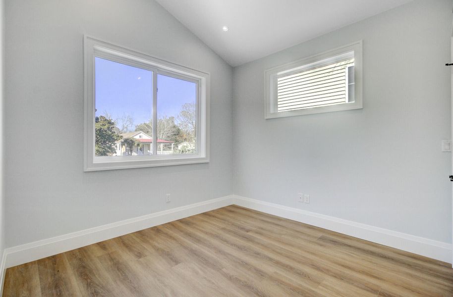 Spacious, unfurnished interior of a new home in , Charleston (Image 43).