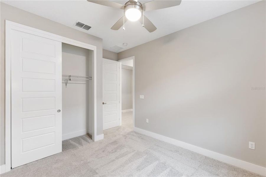 Spacious, unfurnished interior of a new home in , Ocala (Image 22).