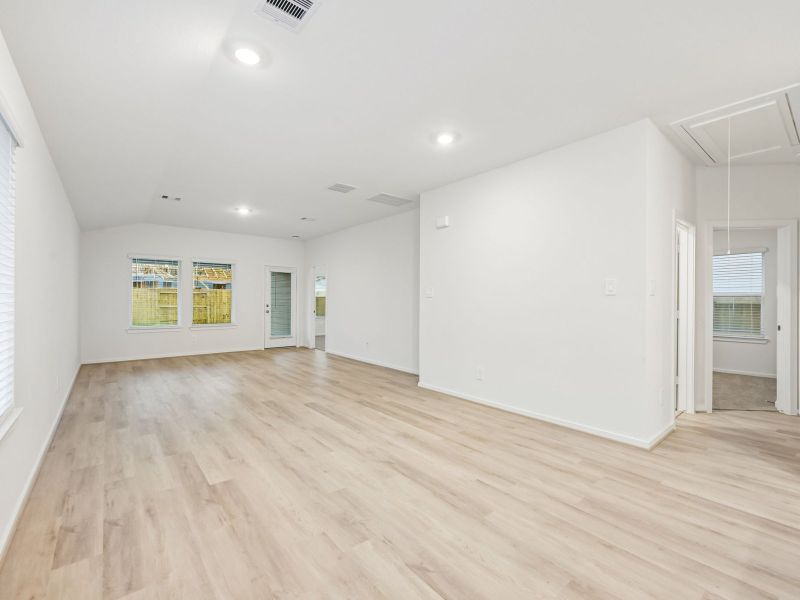 Spacious, unfurnished interior of a new home in Riviera Pines - Traditional Series, Huffman (Image 6).